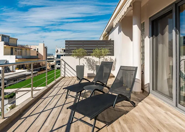 Dreamy Athens Penthouse With Acropolis View